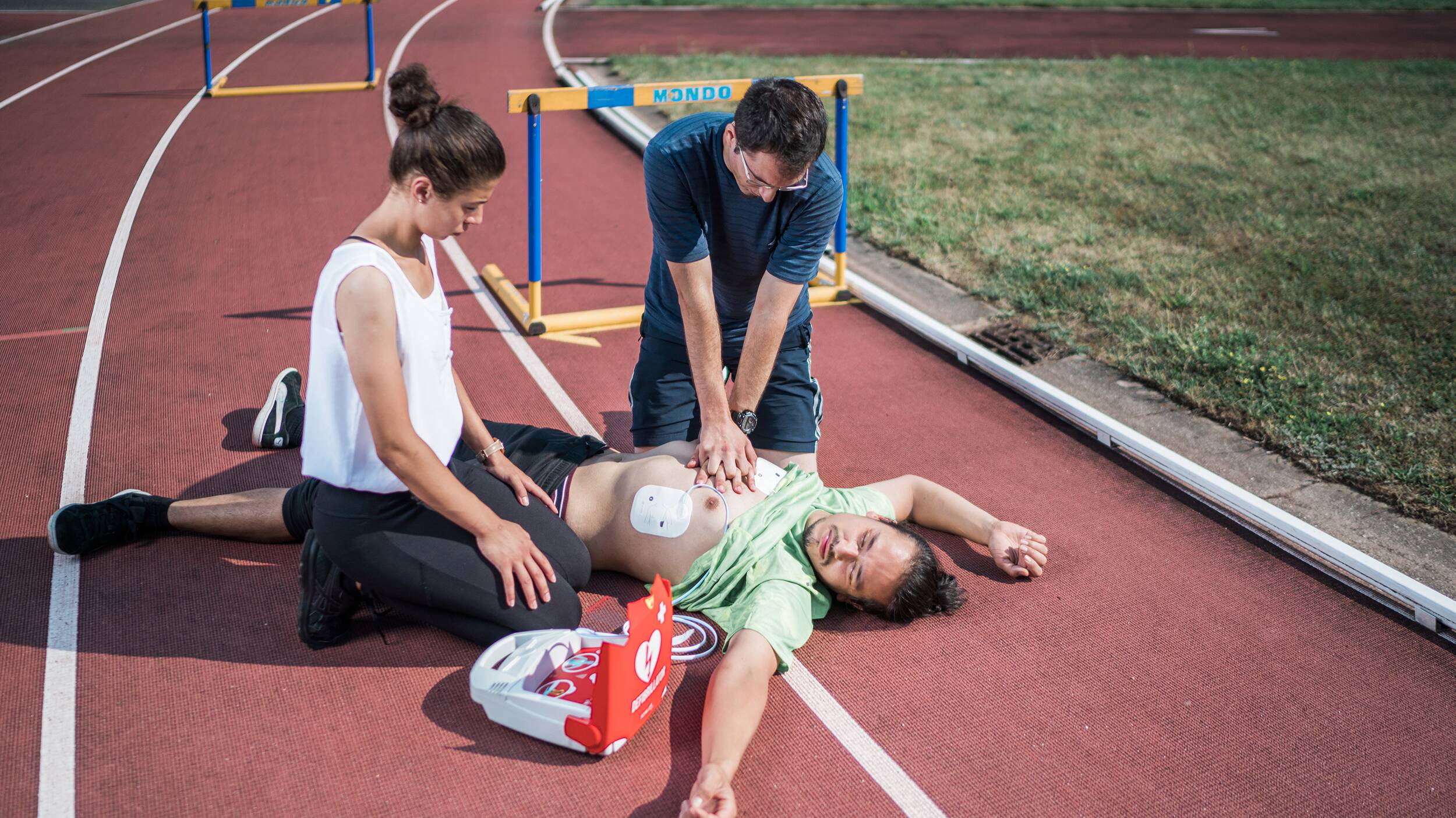 FRED PA-1 / FRED PA-1 Online | © SCHILLER public access AED | © SCHILLER